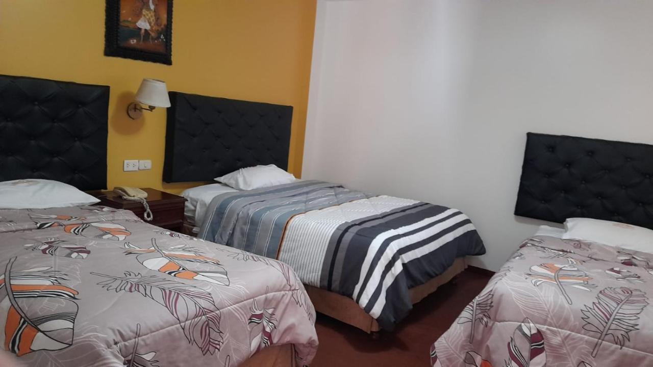 Venecia Hotel Carrion Trujillo Exterior photo